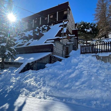 La Pigna Sbarazzina Apartment Rocca di Cambio Bagian luar foto